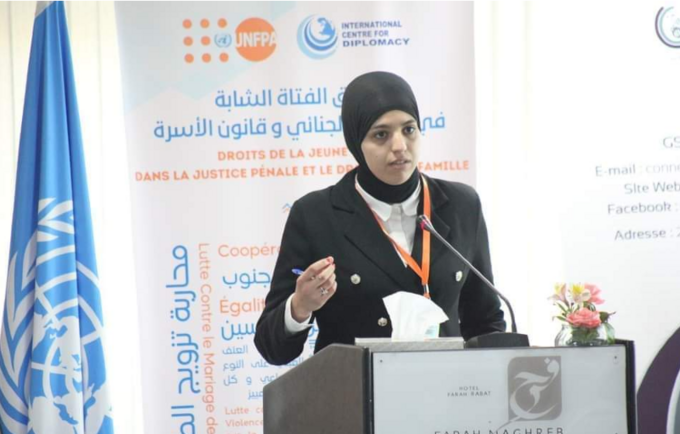 Fatima-Zahra une jeune participante aux consultations nationales visant à impliquer les filles dans la réforme actuelle